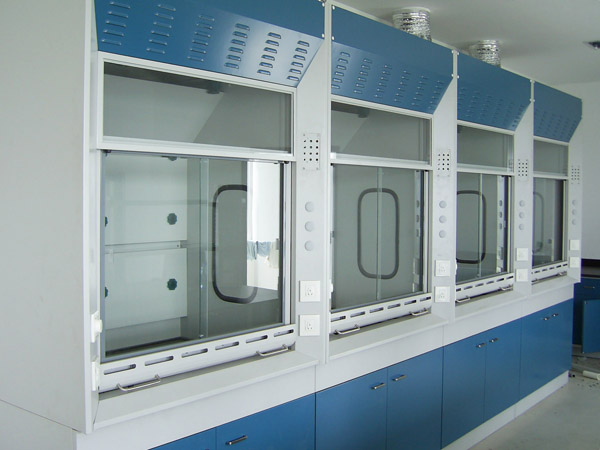 63d76f85c6131.jpg 通風柜.jpg